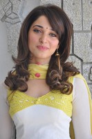 Tamanna in Endukante Premanta